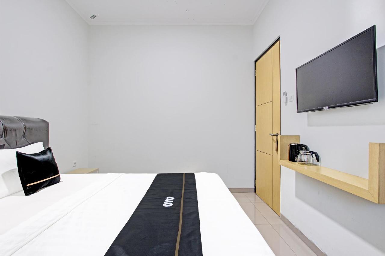 Capital O 91377 Mk Prime Syariah 호텔 세마랑 외부 사진